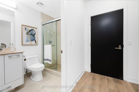 Photo 8 at 301 - 9471 Yonge Street, Observatory, Richmond Hill