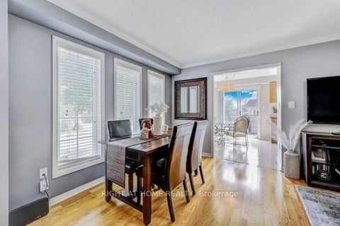 Photo 3 at 108 King William Crescent, Langstaff, Richmond Hill