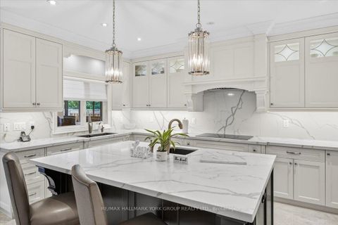 Photo 11 at 16 Woodland Trail Court, Islington Woods, Vaughan