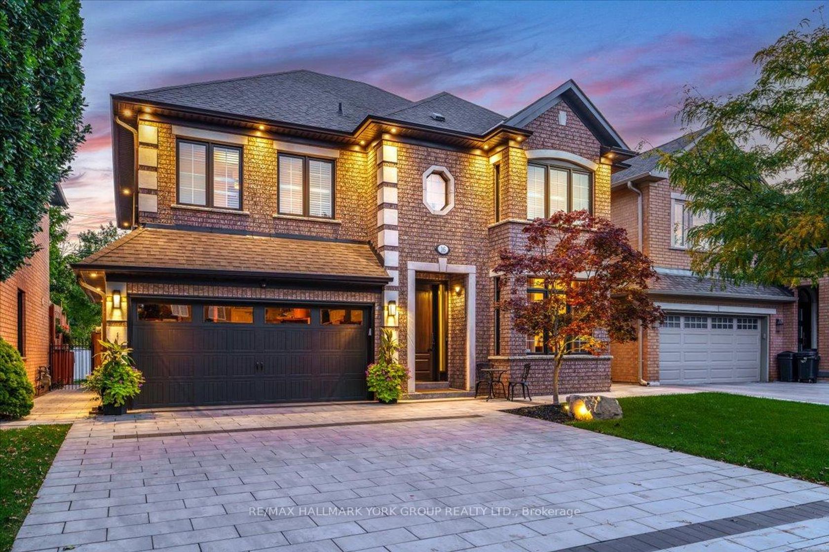 16 Woodland Trail Court, Islington Woods, Vaughan by Loree Meneguzzi Real Estate 16 Woodland Trail Court, Islington Woods, Vaughan