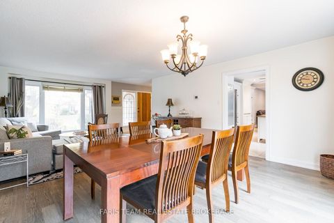 Photo 8 at 27 Garrett Crescent, North Shore, Barrie