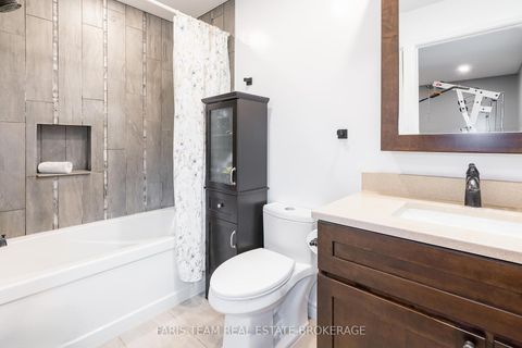 Photo 19 at 27 Garrett Crescent, North Shore, Barrie