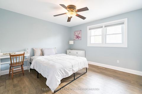 Photo 20 at 27 Garrett Crescent, North Shore, Barrie