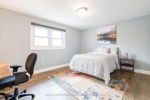 Photo 21 at 27 Garrett Crescent, North Shore, Barrie