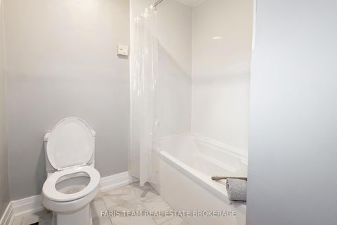 Photo 24 at 27 Garrett Crescent, North Shore, Barrie