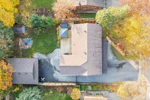 Photo 38 at 27 Garrett Crescent, North Shore, Barrie