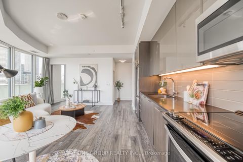 Photo 8 at 2102 - 403 Church Street, Yonge Corridor, Toronto Photo 8 at 2102 - 403 Church Street, Yonge Corridor, Toronto