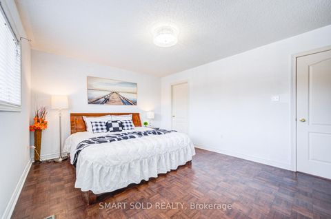 Photo 22 at 40 Tuscana Boulevard, Patterson, Vaughan