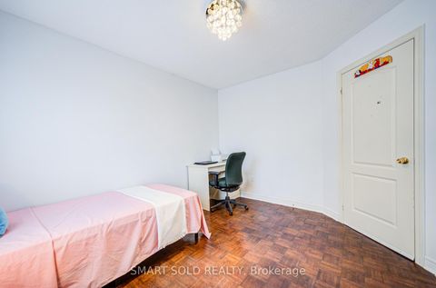 Photo 27 at 40 Tuscana Boulevard, Patterson, Vaughan