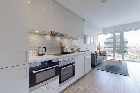 Photo 7 at 1412 - 158 Front Street E, Moss Park, Toronto
