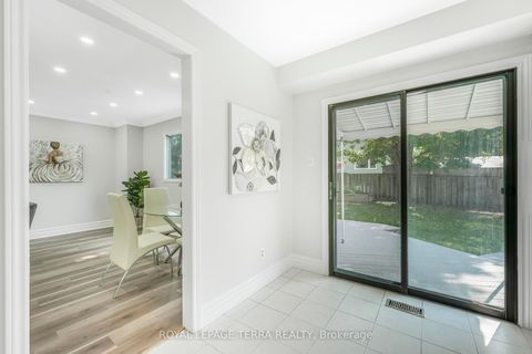 Photo 12 at 67 Livingstone Street W, Sunnidale, Barrie