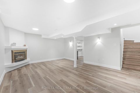 Photo 29 at 67 Livingstone Street W, Sunnidale, Barrie