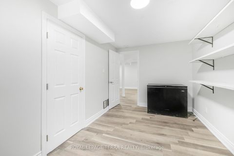 Photo 30 at 67 Livingstone Street W, Sunnidale, Barrie