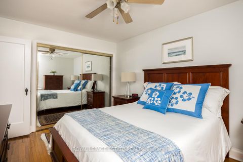 Photo 10 at 25 Ferncroft Drive, Cliffside, Toronto