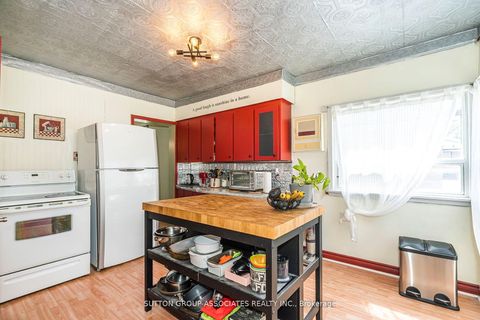 Photo 15 at 16 North Bonnington Avenue, Birchmount, Toronto