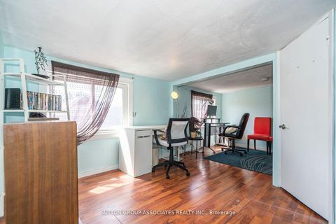 Photo 23 at 16 North Bonnington Avenue, Birchmount, Toronto