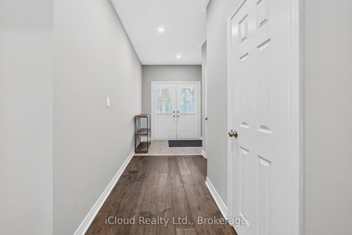 Photo 6 at 617 Mockridge Terrace, HA Harrison, Milton
