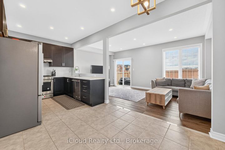 Photo 10 at 617 Mockridge Terrace, HA Harrison, Milton