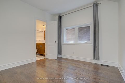 Photo 16 at 596 Palmerston Avenue, Annex, Toronto Photo 16 at 596 Palmerston Avenue, Annex, Toronto