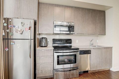 Photo 13 at 2104 - 23 Sheppard Avenue E, Willowdale East, Toronto