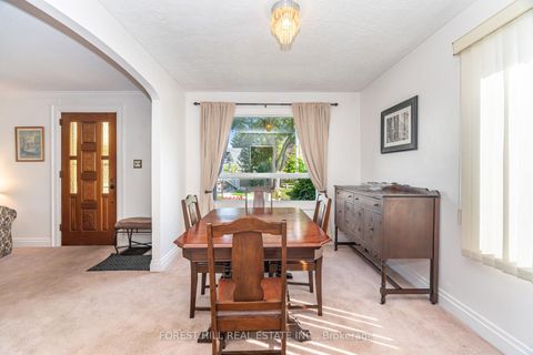 Photo 4 at 2 Topham Road, Parkview, Toronto