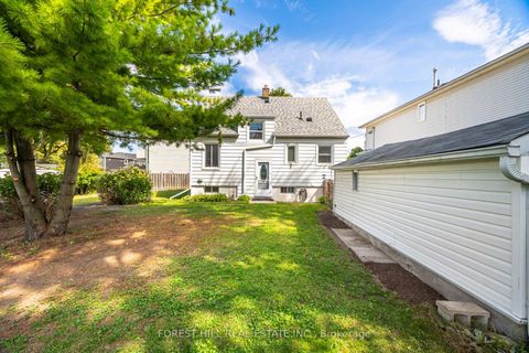Photo 23 at 2 Topham Road, Parkview, Toronto