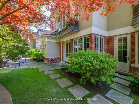 Photo 5 at 8 Glenallan Road, York Mills, Toronto
