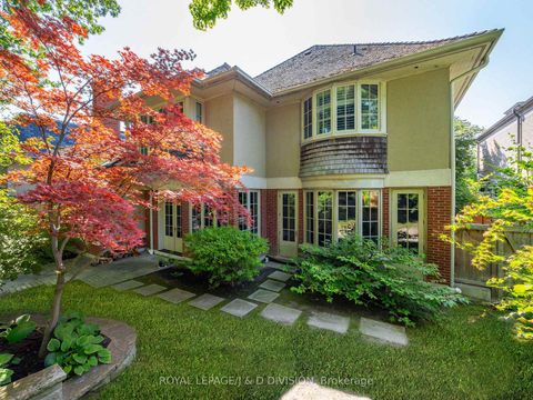 Photo 6 at 8 Glenallan Road, York Mills, Toronto