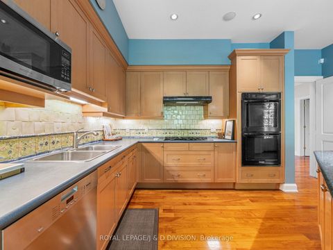 Photo 16 at 8 Glenallan Road, York Mills, Toronto