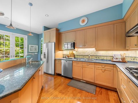 Photo 17 at 8 Glenallan Road, York Mills, Toronto