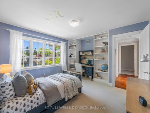 Photo 34 at 8 Glenallan Road, York Mills, Toronto