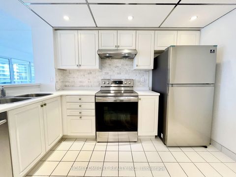 Photo 7 at 809 - 28 Hollywood Avenue, Willowdale East, Toronto