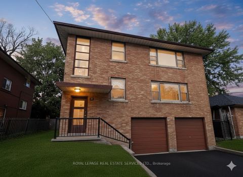 Photo 13 at 20 Park Boulevard, Long Branch, Toronto