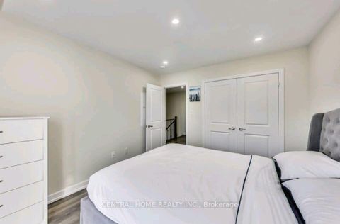 Photo 7 at 241 - 2355 Sheppard Avenue W, Pelmo Park W5, Toronto