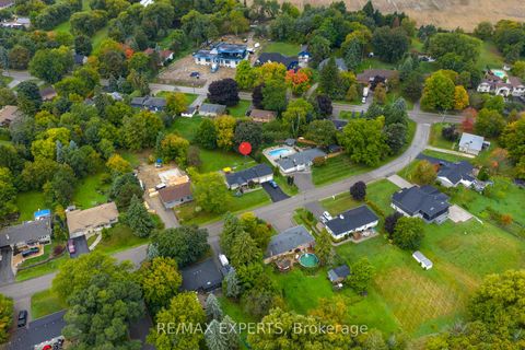 Photo 5 at 76 Bachley Crescent, Pottageville, King