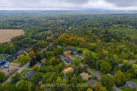 Photo 15 at 76 Bachley Crescent, Pottageville, King Photo 15 at 76 Bachley Crescent, Pottageville, King