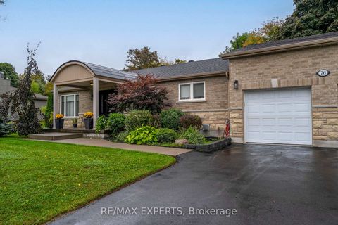 Photo 19 at 76 Bachley Crescent, Pottageville, King Photo 19 at 76 Bachley Crescent, Pottageville, King