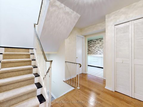 Photo 13 at 55 - 90 Crockamhill Drive, Agincourt North, Toronto