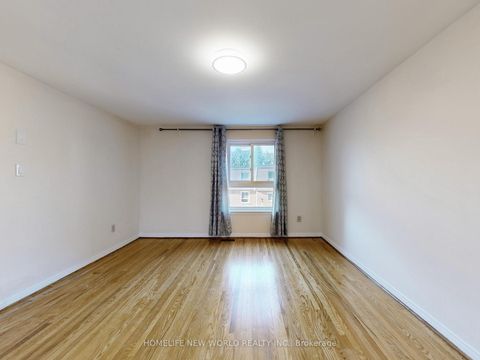 Photo 14 at 55 - 90 Crockamhill Drive, Agincourt North, Toronto