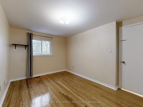 Photo 17 at 55 - 90 Crockamhill Drive, Agincourt North, Toronto