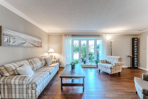 Photo 8 at 19 Oakridge Drive, Sunnidale, Barrie Photo 8 at 19 Oakridge Drive, Sunnidale, Barrie