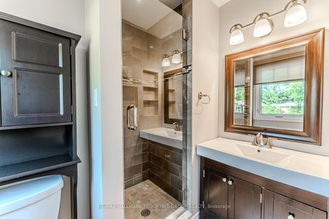 Photo 12 at 19 Oakridge Drive, Sunnidale, Barrie Photo 12 at 19 Oakridge Drive, Sunnidale, Barrie