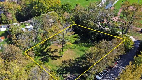 Photo 6 at 187 Mary Street, College Manor, Newmarket