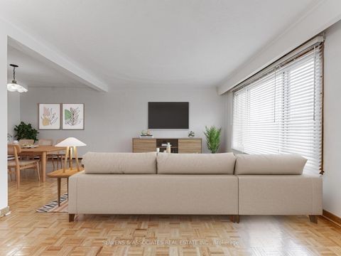 Photo 5 at 796 Davenport Road, Wychwood, Toronto Photo 5 at 796 Davenport Road, Wychwood, Toronto