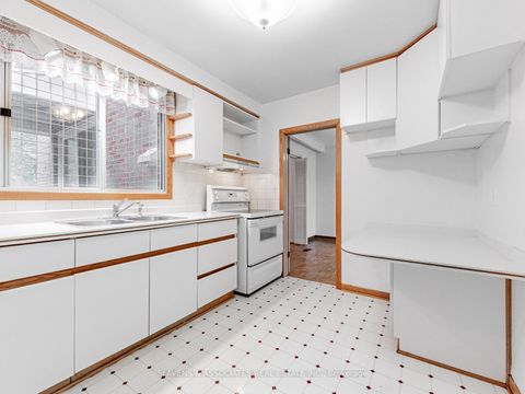 Photo 20 at 796 Davenport Road, Wychwood, Toronto Photo 20 at 796 Davenport Road, Wychwood, Toronto