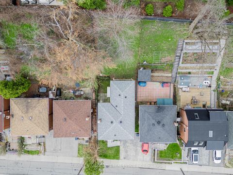 Photo 40 at 796 Davenport Road, Wychwood, Toronto