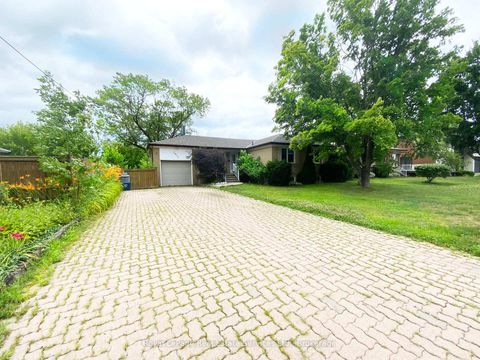 Photo 0 at 2072 Bridge Road, WO West, Oakville