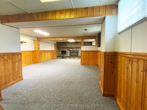 Photo 14 at 2072 Bridge Road, WO West, Oakville