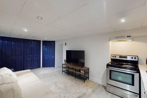 Photo 37 at 14376 Jane Street, King City, King