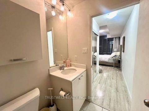 Photo 9 at 2601 - 38 Grenville Street, Bay Street Corridor, Toronto Photo 9 at 2601 - 38 Grenville Street, Bay Street Corridor, Toronto